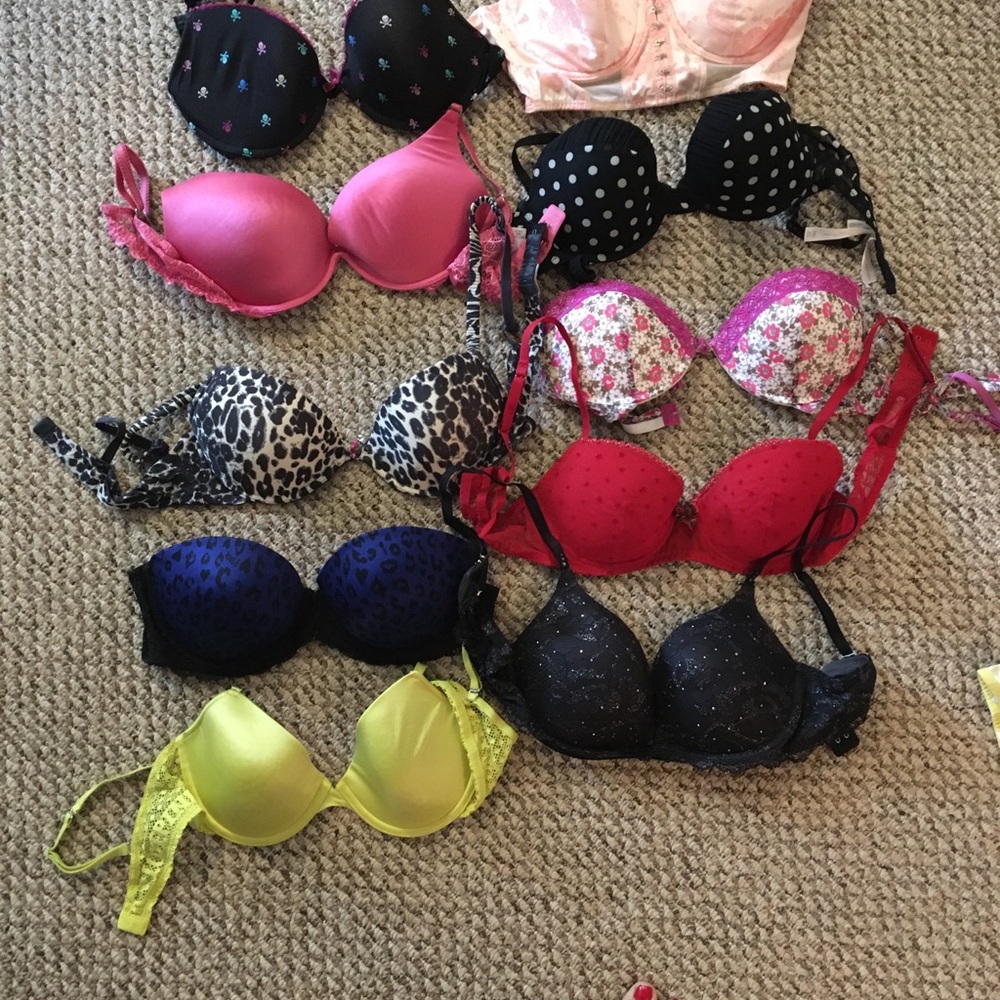 34C lot of bras